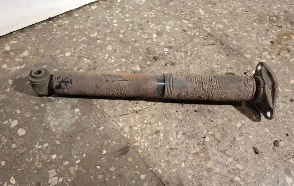 Volvo V60 Rear shock absorber/damper 31360103