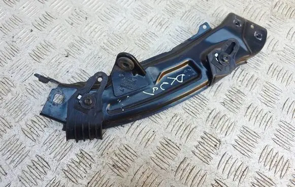 Audi A1 Headlight/headlamp mounting bracket 82A806929A