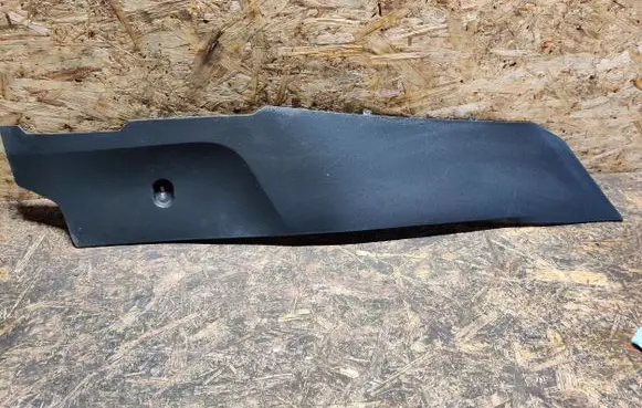 Seat Leon (5F) Other center console (tunnel) element 5F1863045 5F1868431B LHD