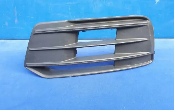 Audi Q5 SQ5 Front bumper lower grill 80A807681