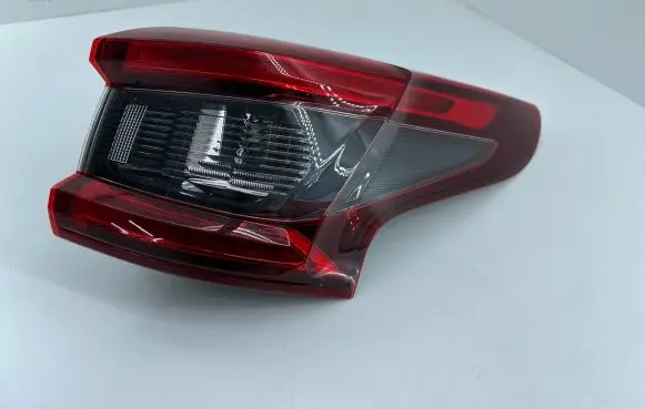 Nissan Qashqai Rear/tail lights 26550HV00A