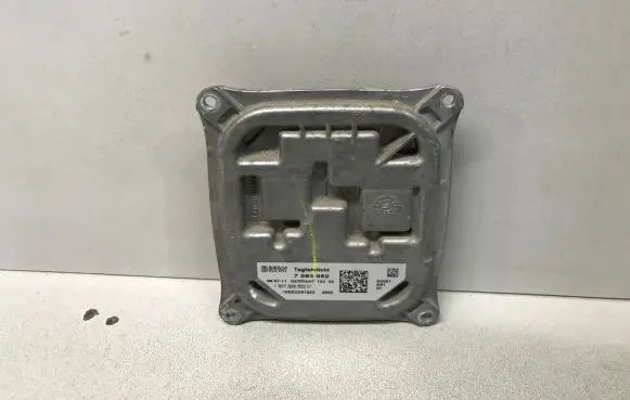 BMW X5 E70 Headlight ballast module Xenon 7263052 130732930201