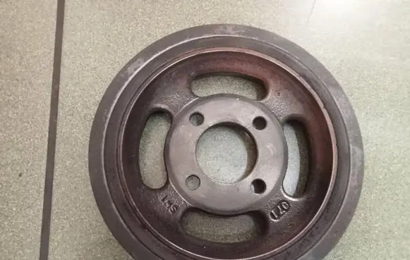 Opel Antara Crankshaft pulley 000