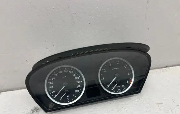 BMW 5 E60 E61 Speedometer (instrument cluster) 6934312