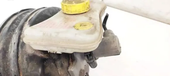 Audi A4 S4 B6 8E 8H Master brake cylinder