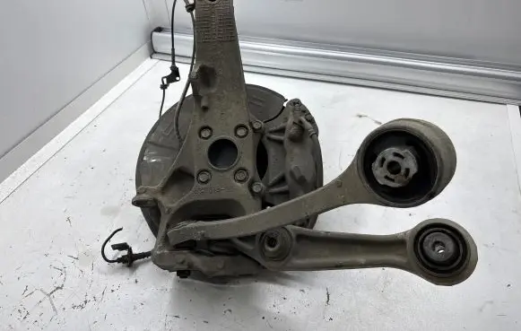 Tesla Model S Front suspension assembly kit set 600701800C