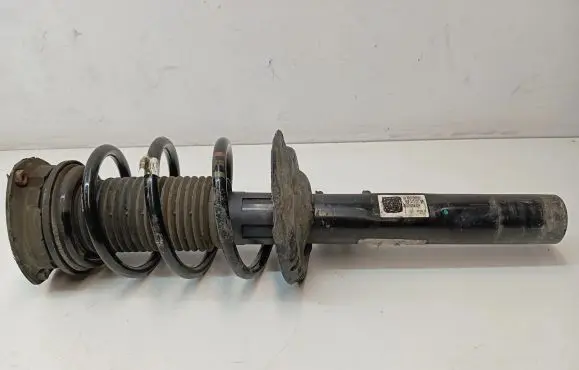 Volkswagen Tiguan Allspace Front shock absorber/damper 5QF413031