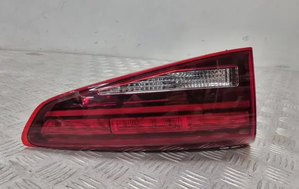 Hyundai Tucson TL Tailgate rear/tail lights 92403D7600 310520190518