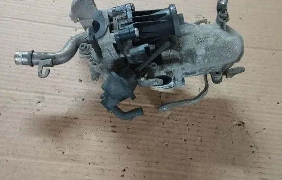 Peugeot 2008 I EGR valve cooler 50563903
