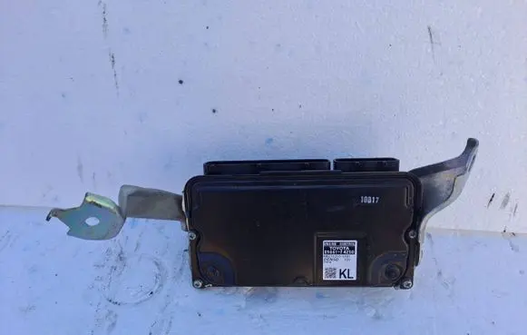 Toyota C-HR I Engine control unit/module 89661F4250 MB2762006981