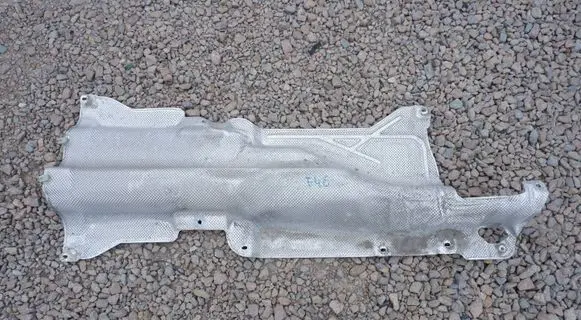 BMW 2 F46 Exhaust heat shield 7357274 22620010 AL995W7