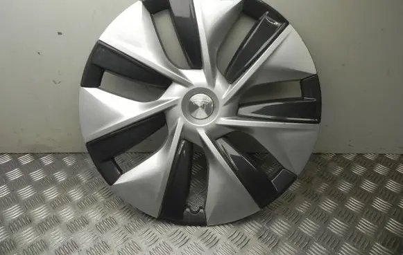 Tesla Model Y R19 carbon fiber rim 104423500B