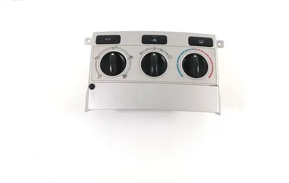 Toyota Corolla Verso AR10 Air conditioner control unit module 559000F010
