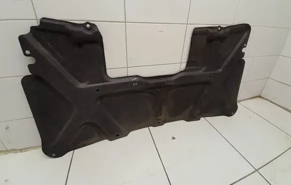 Suzuki Grand Vitara I Engine bonnet/hood sound/heat insulation 