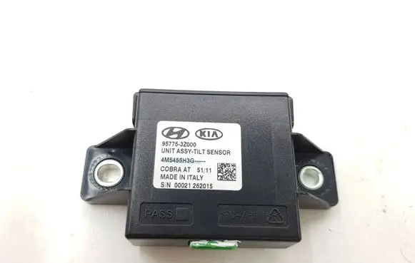 Hyundai i40 Yaw turn rate sensor 957753Z000