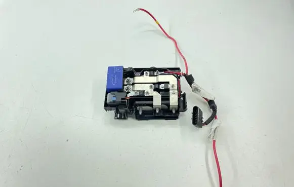 Volvo V60 Battery relay fuse 30659092 31337183