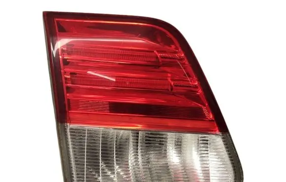 Toyota Avensis T270 Tailgate rear/tail lights 8158005130 15478
