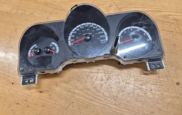 Dodge Nitro Speedometer (instrument cluster) 56044826AI CR0037009K0CI 00088705000001