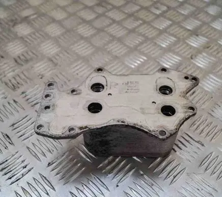 Engine oil radiator