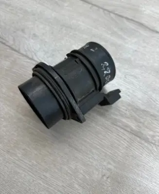 Renault Laguna II Mass air flow meter 7700314057 11511373 5WK9609