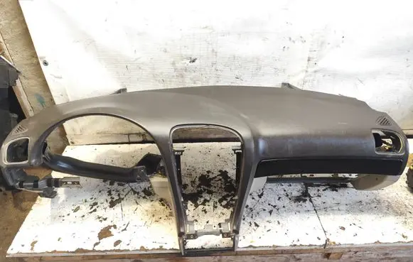 Lincoln LS Dashboard D0090977 3W4X5404326 D00R76AA
