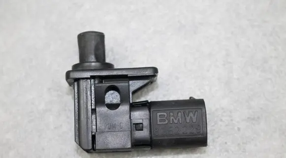 BMW 3 E46 Bonnet alarm switch sensor 8352229