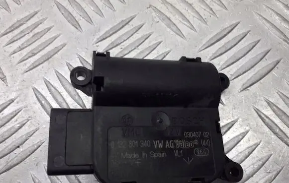 Audi A3 S3 8P A/C air flow flap actuator/motor 1K0907511D
