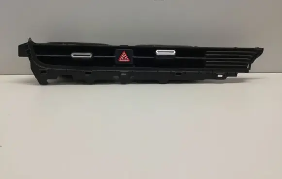 Hyundai Ioniq 5 Dash center air vent grill
