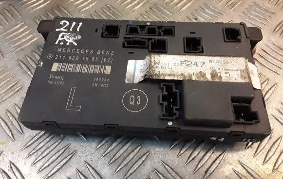Mercedes-Benz E W211 Door control unit/module 2118201585 A2118201585