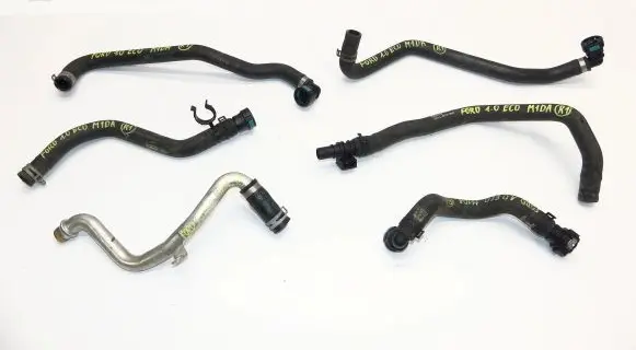 Ford Focus Engine coolant pipe/hose CM5G8D036AA