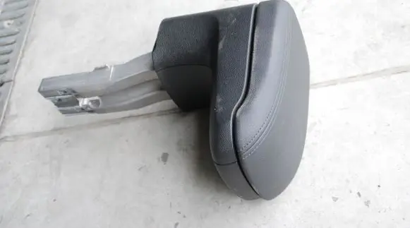 Opel Zafira C Armrest 130KM