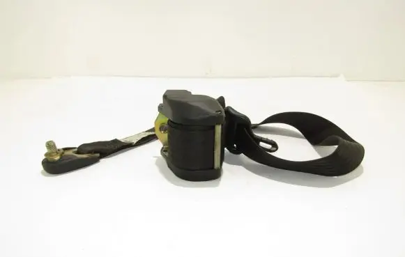 Mercedes-Benz S W126 Front seatbelt 00015708
