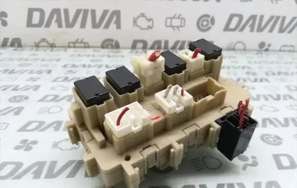 Renault Kadjar Fuse module 8901R 7C15 C1295