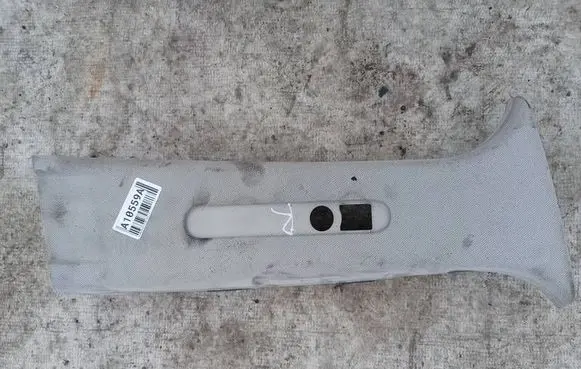 Mercedes-Benz A W169 (B) pillar trim (top) 