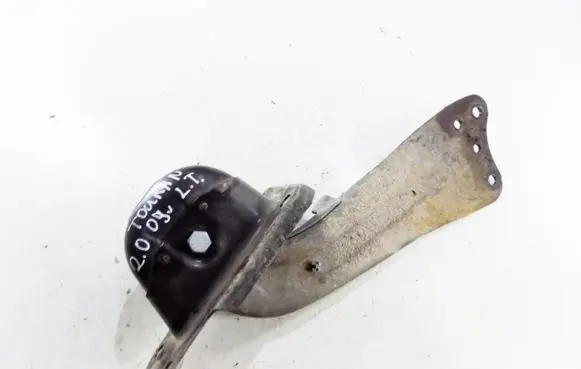 Volkswagen Touran I Rear control arm