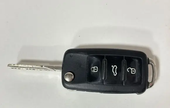 Volkswagen Transporter - Caravelle T5 Ignition key/card 5K0837202Q 5FA01018001