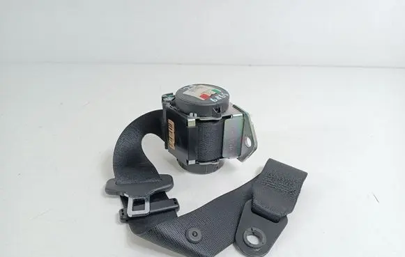 Mini Cooper Countryman R60 Rear seatbelt 9801313