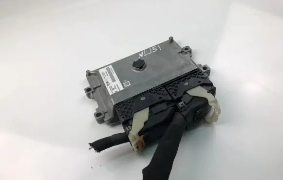 Peugeot 208 Engine control unit/module ECU 9832694580 9841150580