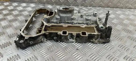 Citroen C4 Cactus Rocker cam cover 9675306110