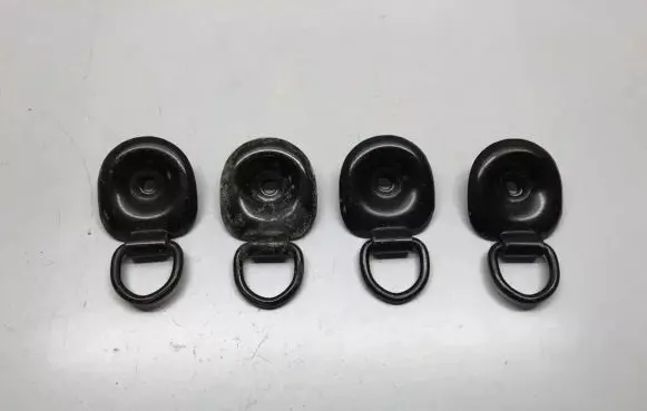 Hyundai Santa Fe Tie down hook / loop 