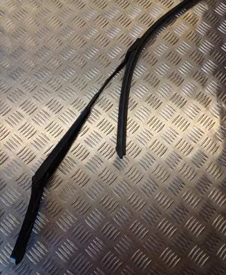 Volkswagen Polo V 6R Front wiper blade arm 6R1955409A