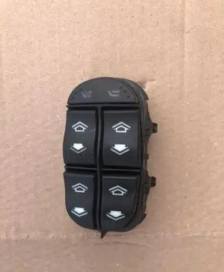 Ford Focus Electric window control switch 98AB14A132DE