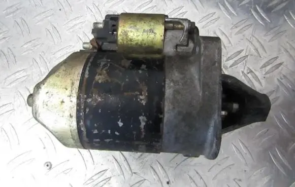 Mazda 323 F Starter motor b6dk 228000-3381