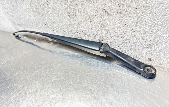 Opel Zafira A Front wiper blade arm 90582557