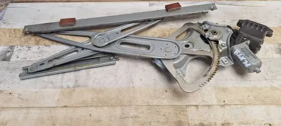 Front door window regulator with motor