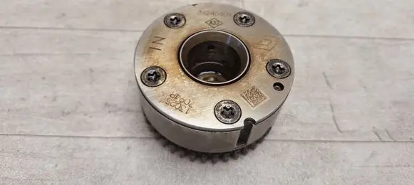 Dacia Lodgy Camshaft pulley/ VANOS 3A240409 130257094R 13025