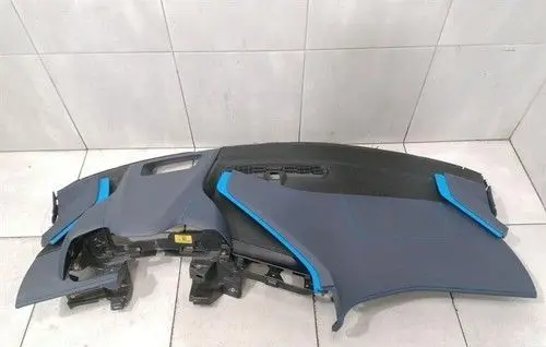 Chevrolet Corvette C8 Dashboard 84226008