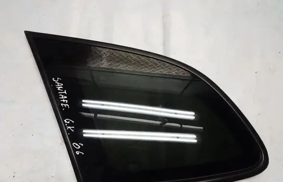 Hyundai Santa Fe Rear side window