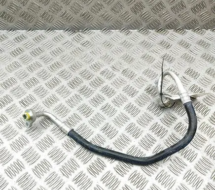 Volvo XC90 Air conditioning (A/C) pipe/hose 32400319