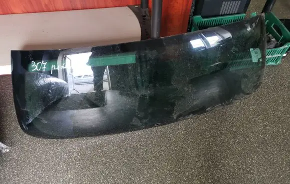 Peugeot 307 Rear windscreen/windshield window 